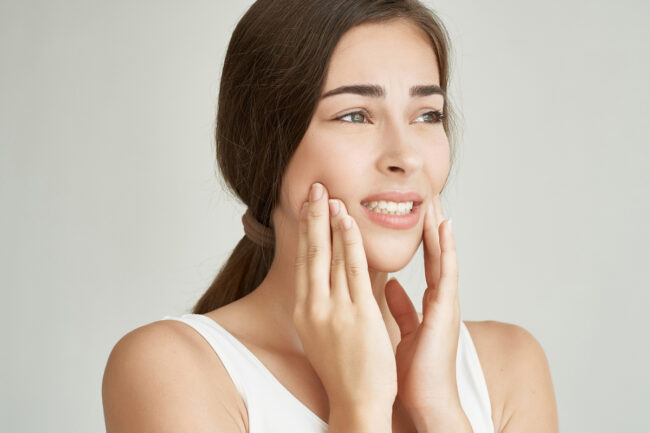Can a Cracked Tooth Heal Naturally? Can a Cracked Tooth Heal Naturally?