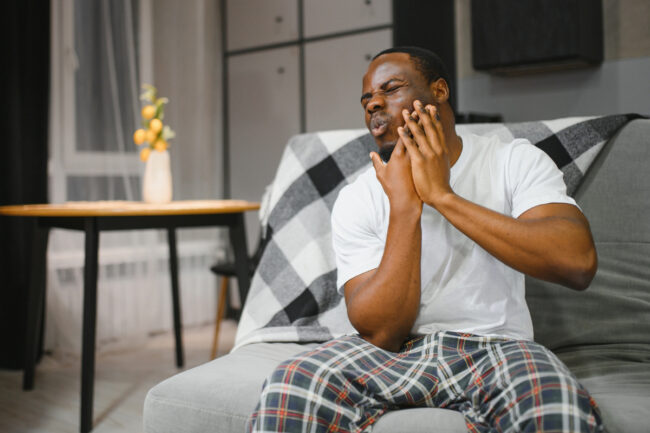 Avoid Infection After a Tooth Breaks Avoid Infection After a Tooth Breaks